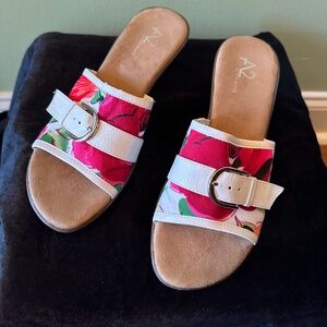 A2 by Aerosoles Floral Slide Sandals Size 6.5